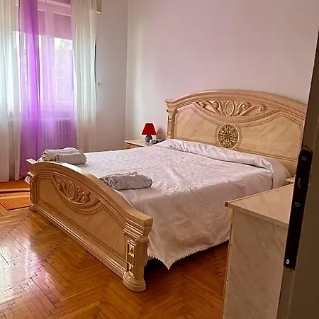Stanze Private In Πανσιόν